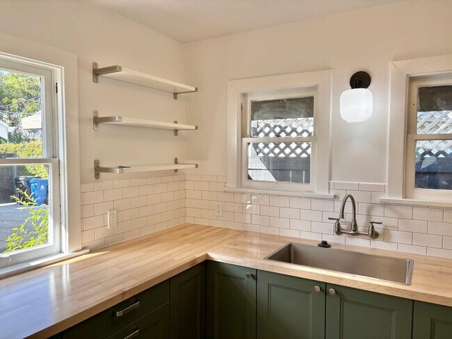 Building Photo - Serene Newly Remodeled 2 bed/ 1 Bath Craftsman Home with Bonus Space and Private Outdoor Space in...