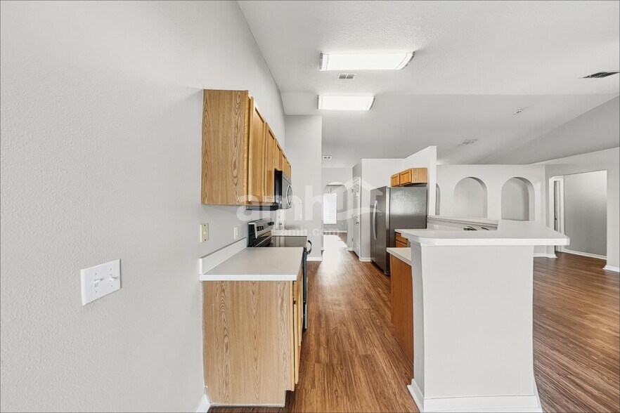 Building Photo - 153 Timbercreek Pines Cir
