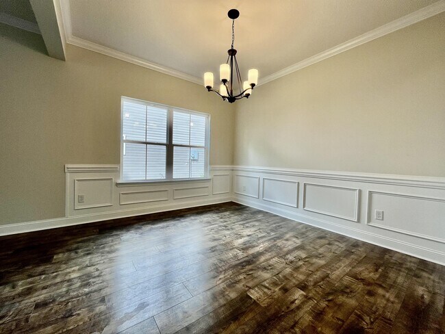 Building Photo - 759 Fairview Cir