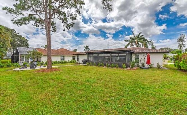 Building Photo - 2413 SE Wishbone Rd