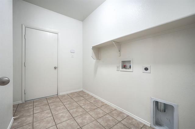 Building Photo - 2308 Angoni Way
