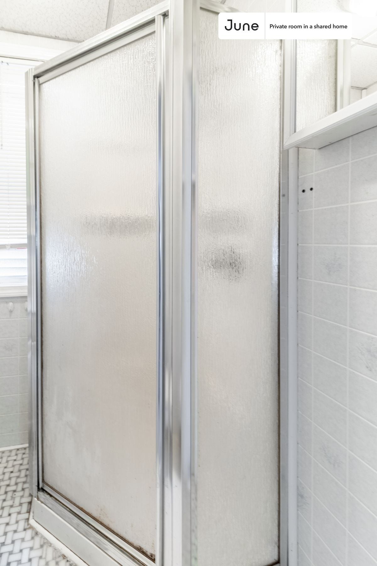 Building Photo - Room in Shared 2 bed/1 bath home