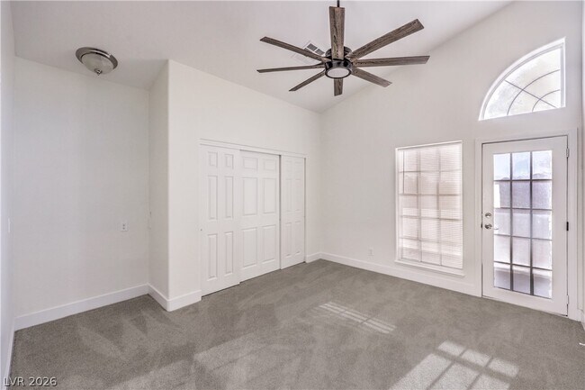 Building Photo - 5152 Forest Oaks Dr