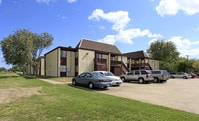 Building Photo - Parkwood
