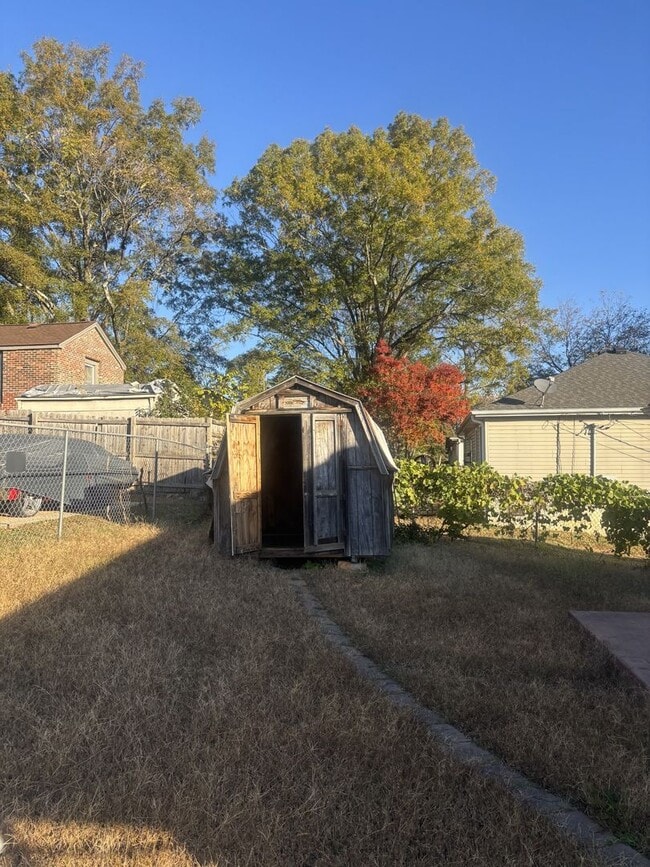 Building Photo - coming soon 3 Bedroom house