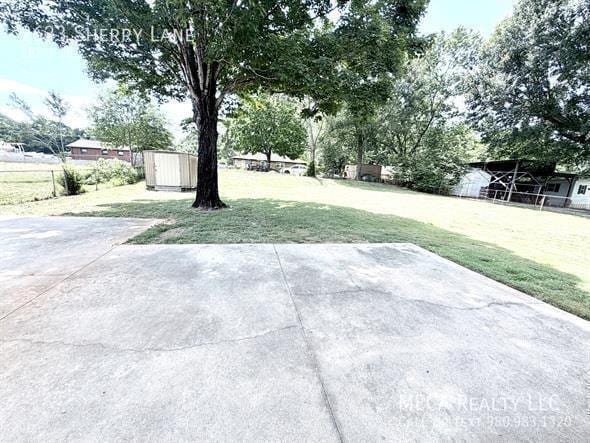 Building Photo - 2623 Sherry Ln