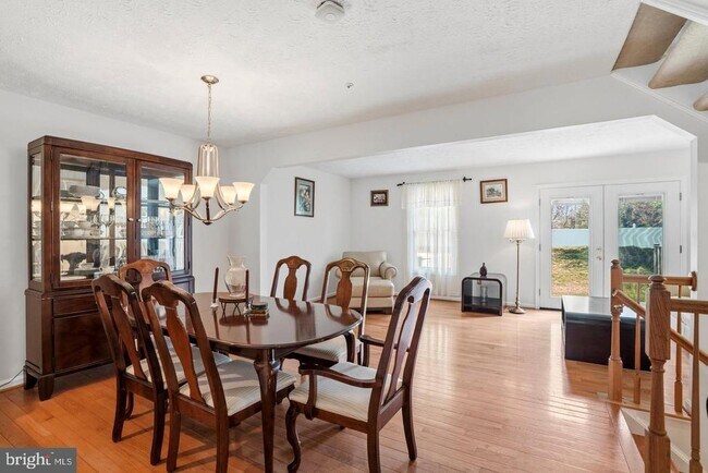 Building Photo - 8016 Brightlight Pl