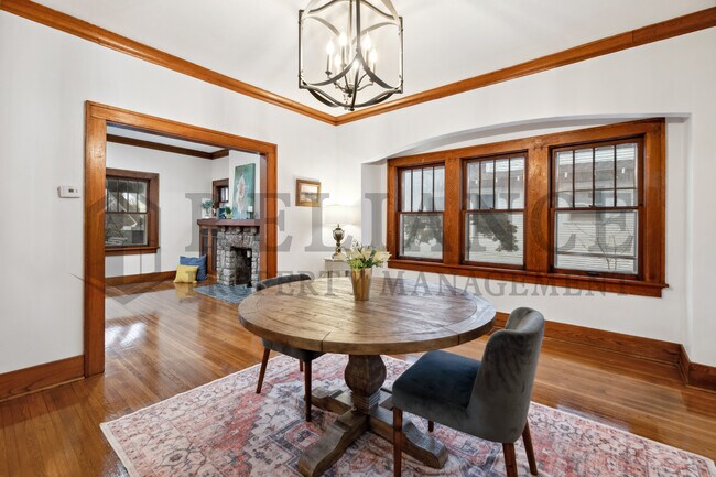 Building Photo - 236 N Holyoke St