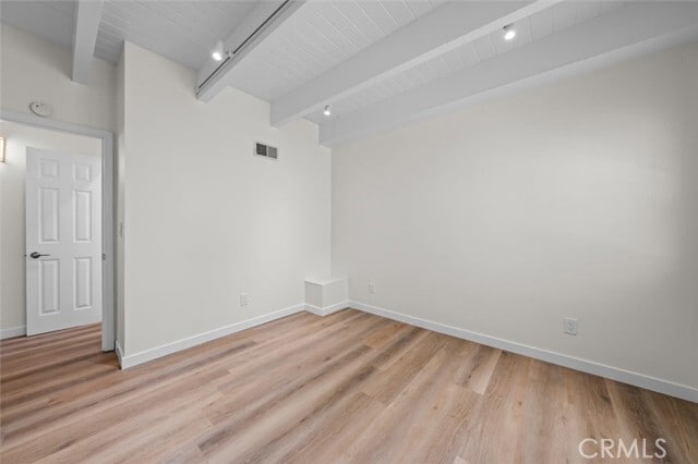 Building Photo - 925 Manhattan Ave