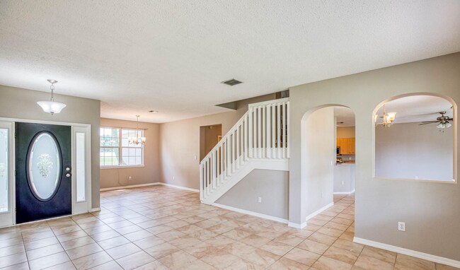 Building Photo - Summerwood