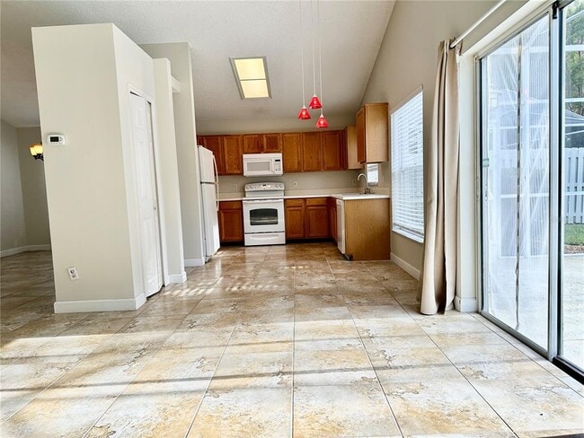 Building Photo - 13322 Heron Cove Dr