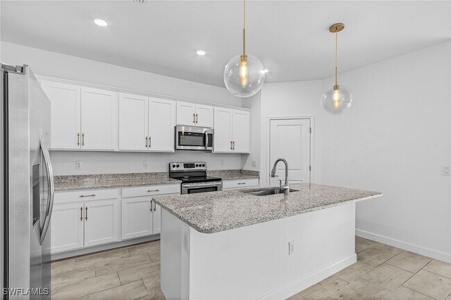 Building Photo - 11151 Timber Creek Dr