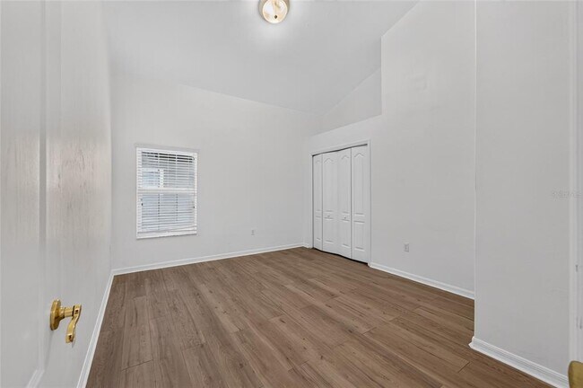 Building Photo - 914 SW 83rd Terrace