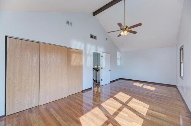 Building Photo - 1400 N 22nd Ave