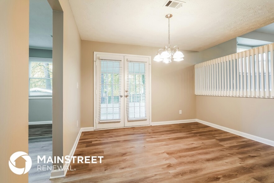 Building Photo - 391 Charleston Ln