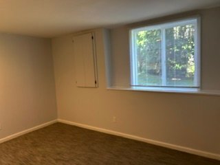 Building Photo - 9644 Meadowland Ct