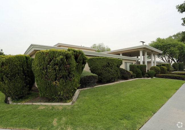 Building Photo - 8331 Lampson Avenue