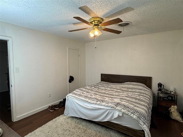 Building Photo - 2342 Westwood Dr