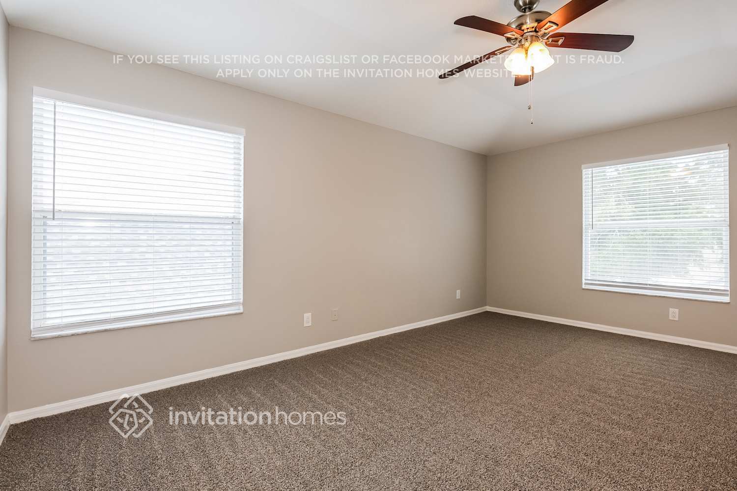Building Photo - 9820 White Barn Way