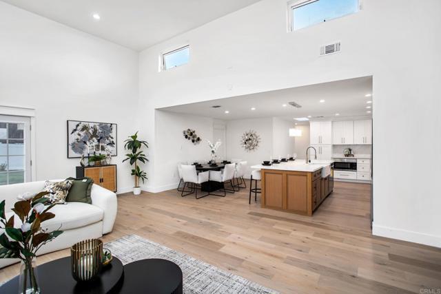 Building Photo - 1513 California St