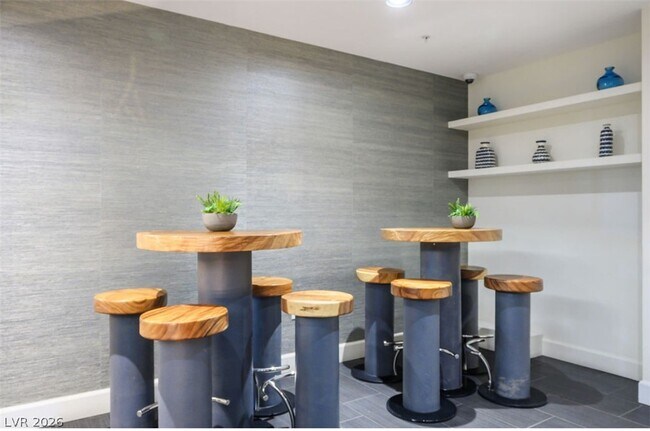 Building Photo - 200 W Sahara Ave