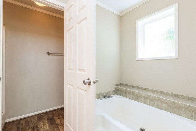Building Photo - 21438 Cherry Canyon Ln