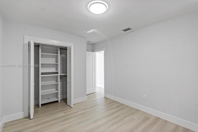 Building Photo - 811 NW 115th St