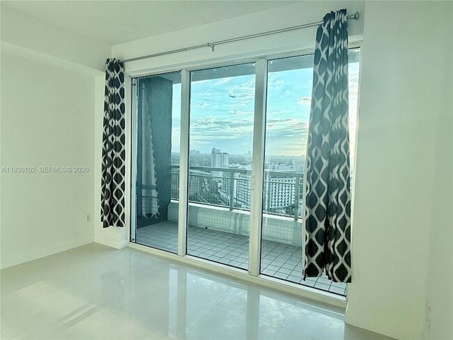 Building Photo - 60 SW 13th St