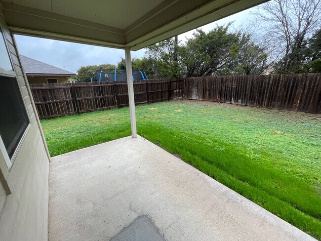 Building Photo - 2903 Montague County Dr