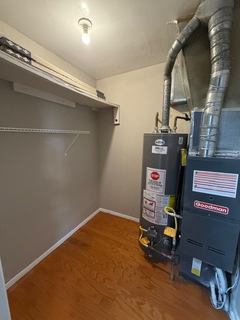 Building Photo - 2213 Roland Dr