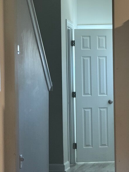 Building Photo - 1456 Lanterns Rest Rd