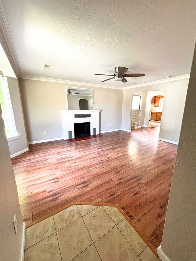 Building Photo - Charming 3-bedroom 1-bath house with yard in Nampa, ID!