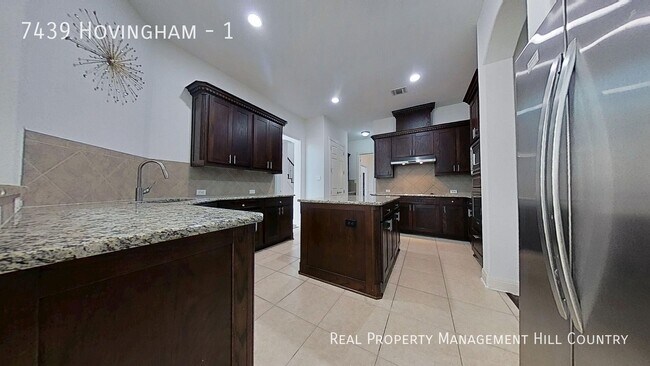 Building Photo - 7439 Hovingham-1