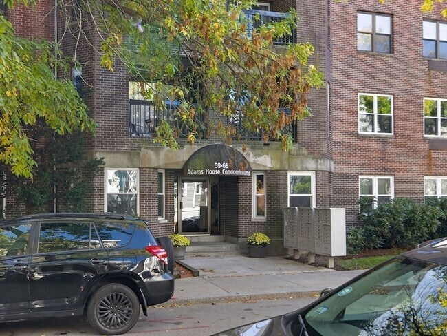 Building Photo - 59-69 Msgr Patrick j Lydon Way Unit 311