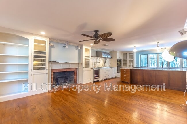 Building Photo - 24 Copeland Dr