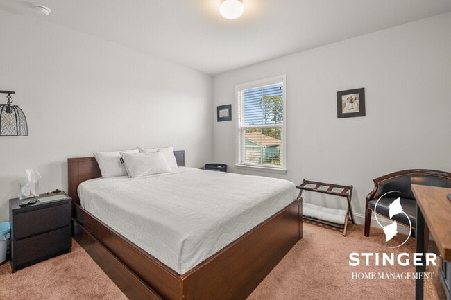 Building Photo - 1235 Salty Hammock Ct