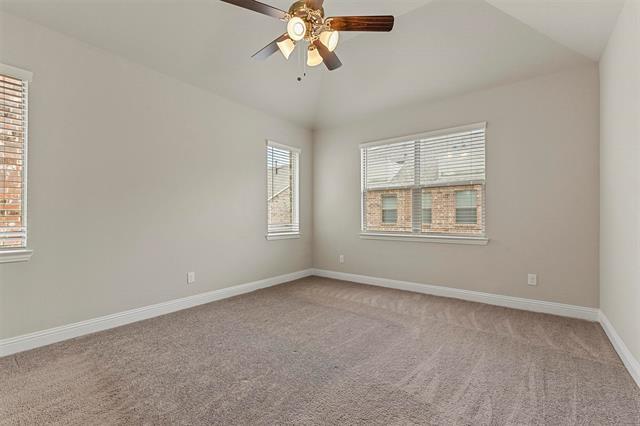 Building Photo - 2221 Apex Dr