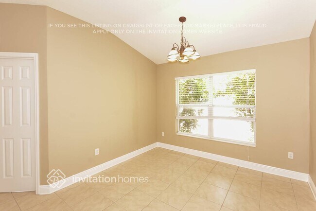 Building Photo - 5268 Layton Dr