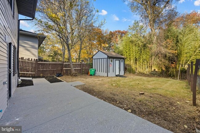 Building Photo - 8135 Allendale Dr