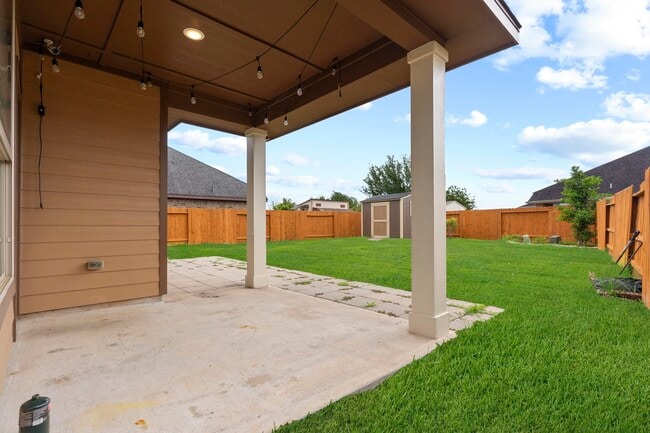 Building Photo - 19415 Bronte Springs Court