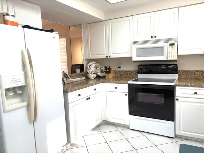 Primary Photo - 15654 Loch Maree Ln