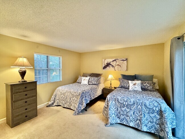 Building Photo - 308 Chota View Pl