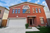 Building Photo - 9715 Riddlewood Ln