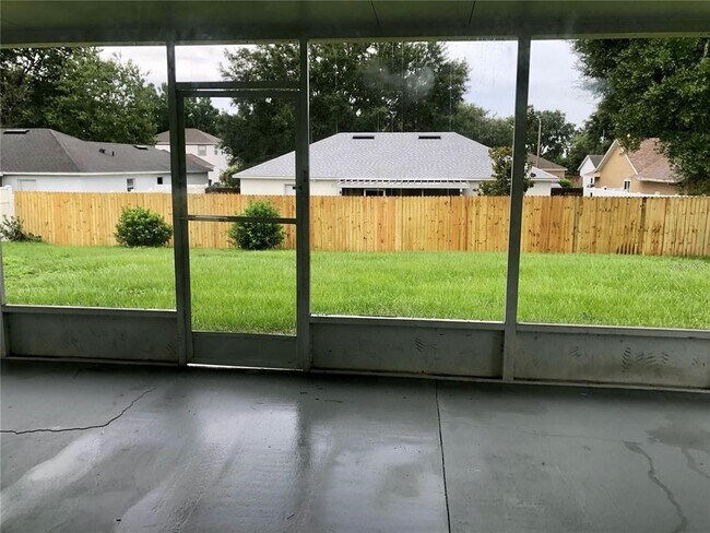 Building Photo - 1705 Lochshyre Loop