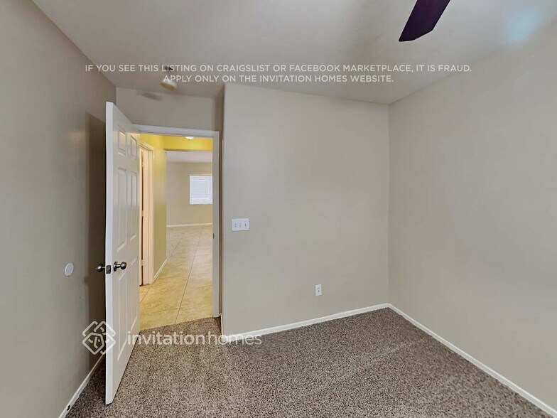 Building Photo - 11538 E Camino St