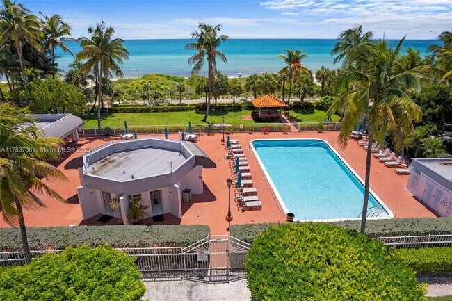 Building Photo - 2401 Collins Ave
