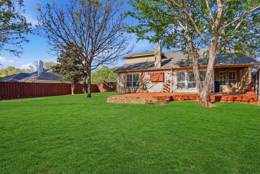 Building Photo - 1101 Countryhill Dr