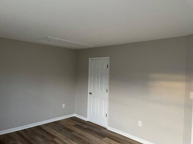2nd bedroom - - 145 Laurel Ct