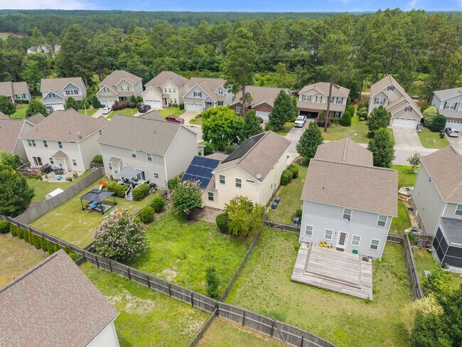 Building Photo - 123 Lightwater Dr