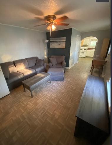 Building Photo - 932 E Market St